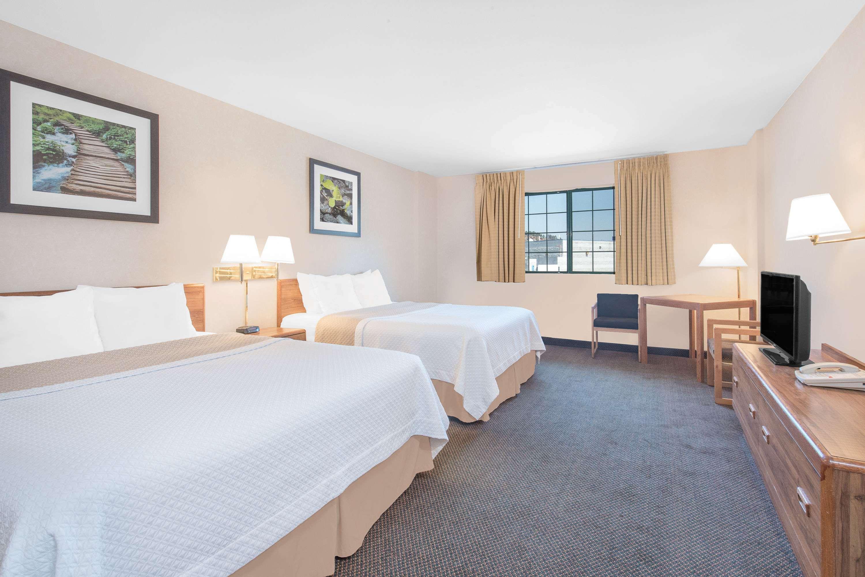 Days Inn By Wyndham West Rapid City Ngoại thất bức ảnh